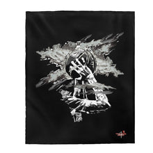 Load image into Gallery viewer, Heat Black/White Velveteen Plush Blanket in 30”x40”, 50”x60”, 60”x80”