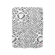 Load image into Gallery viewer, Jungle Sherpa Fleece Blanket with White Lining in White/Black 50”x60”, Black/White 60”x80”