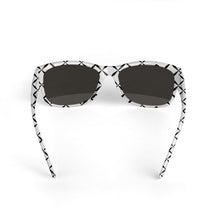 Load image into Gallery viewer, Crisscross  Black Sunglasses
