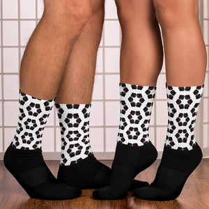 Targets Black/White Adult Male Socks